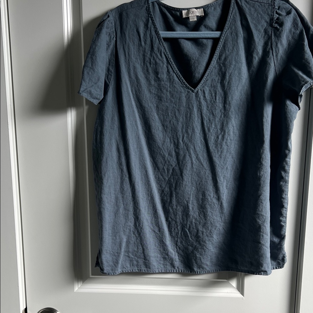 LOFT Blue V-Neck Short Sleeve Top